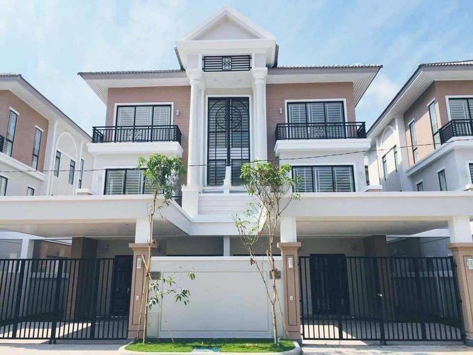 Twin Villa for sale at Peng Huoth St 60m khmerasset